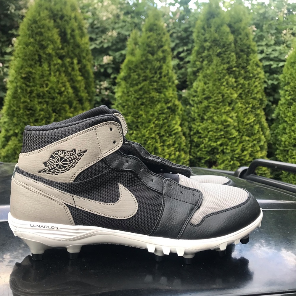 Jordan one shadow football cleats size 13